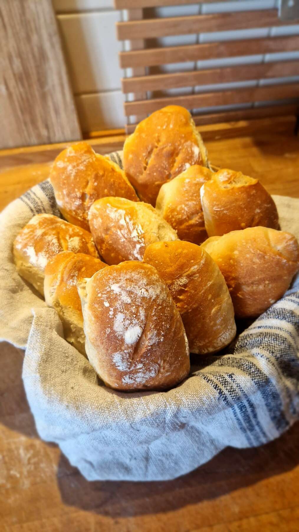 Rezepte | Dinkel-Baguette-Brötchen Rezepte | Dinkel-Baguette-Brötchen